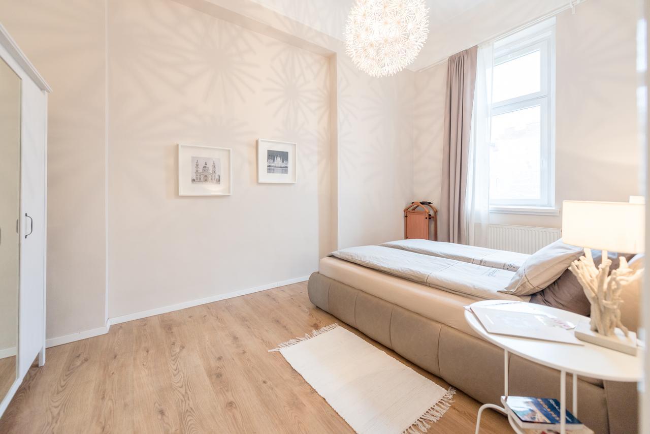 בודפשט Paulay Apartment מראה חיצוני תמונה